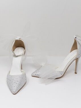 NEW Azalea Wang Sweetie Crystal Jewel Rhinestone Embellished Tulle Bow Heels 7